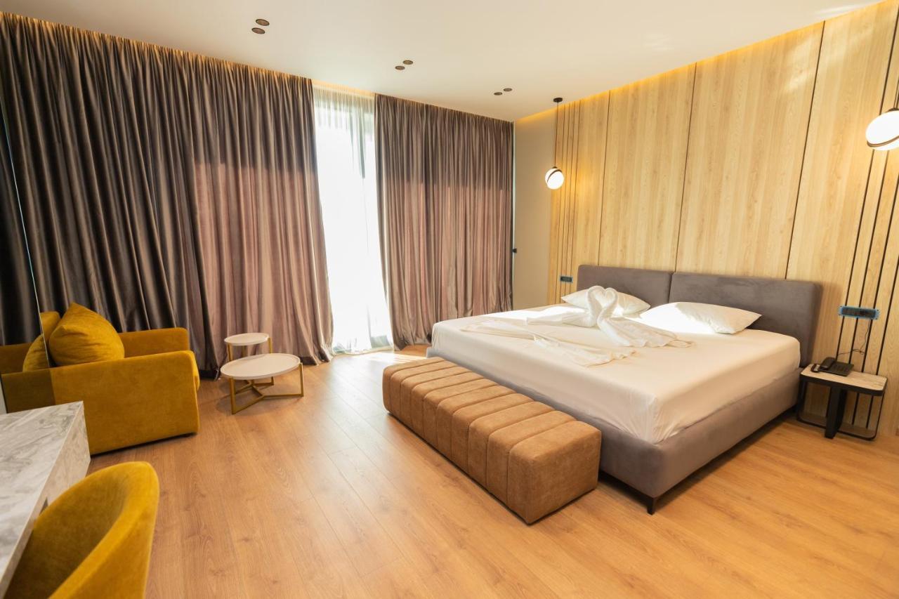 Esbjerg Hotel Vlorë 외부 사진